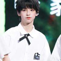 Dương Hàm Bác