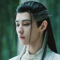 Nguyệt trưởng lão