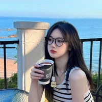 Phạm Trương Thiên Nguyệt - chị na9