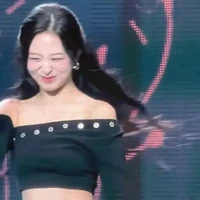 Ahyeon(em)