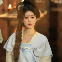 Triệu Lộ Tư