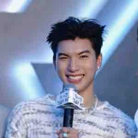 Trần Minh Hiếu - HIEUTHUHAI