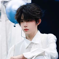 Trần Dịch Hằng