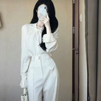 Mặc Du Na_Mẹ anh