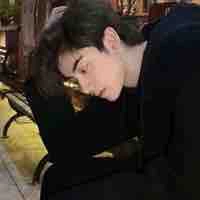 Trần Hoàng Tùng- anh na9