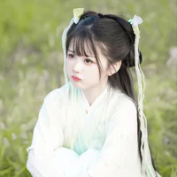 Bách Lý Ngọc Trân (lúc nhỏ)