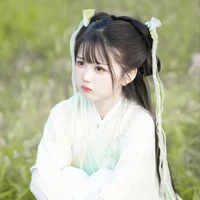Bách Lý Ngọc Trân (lúc nhỏ)