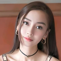 Dương Dĩnh ( Mẹ T.Vận )