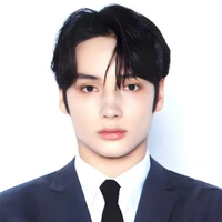 Huening Kai🐧