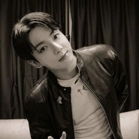 Jeon Jungkook_em