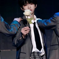 Trương Hàm Thụy(Em)