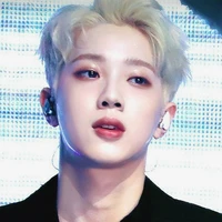lai guanlin(cậu)