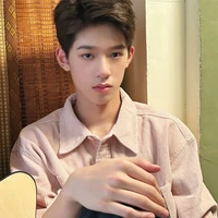 Quan Tuấn Thần ( anh )