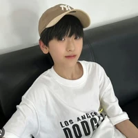 Tả Kỳ Hàm"Y"