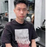 Yiwei