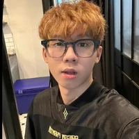 Nguyễn Hữu Đạt/ Lỏ