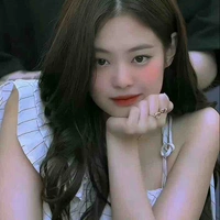Kim Jennie (em)