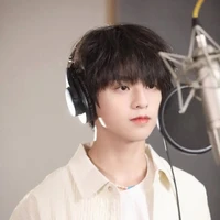 Dương Hàm Bác