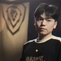 Thánh bào " Dép "