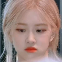 Park Chaeyoung ( nàng )