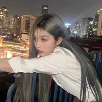Vương Dịch_Y