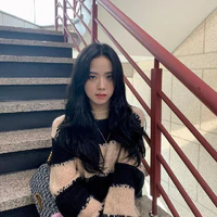 jisoo/21 tuổi/