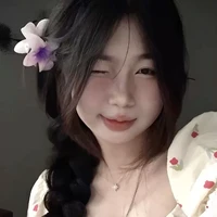 Hà Vy(bn của lớp trưởng)