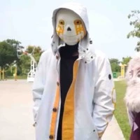 707