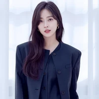 Bà Park( mẹ nàng )