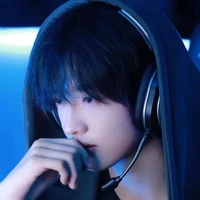 Chiên Tuấn Huy/ Tra nam