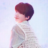 Nhiếp Vĩ Thần
