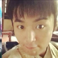 zỏ các (mặt hơi ngố)