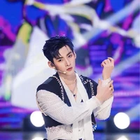 Gemini Hùng Huỳnh