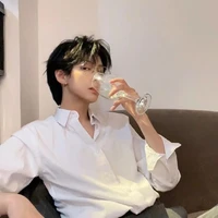 Kỷ Lục Hàn (anh2 nữ9)