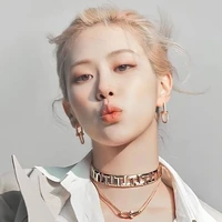 rose ( nàng)