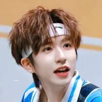 Hạ Tuấn Lâm - cậu
