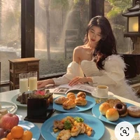 Bà Hirunkit ChangKham ( Mẹ Nani)