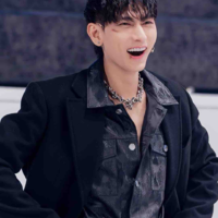 Issac(anh xái)
