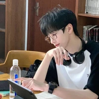 Cố Hàn Minh Bảo