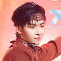 hùng huỳnh
