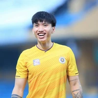 Văn Hậu