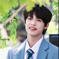 Trương Trạch Vũ—bạn cậu