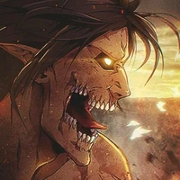 Eren trong dạng
Titan tiến công