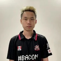 Yiwei