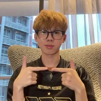 phượng hoàng lỏ😇