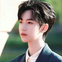 Hạ Tuấn Lâm