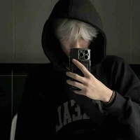 Du Vũ Quốc Thắng( anh họ Dương)