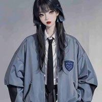 Hs nữ trong lớp