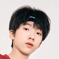 Nhiếp Vĩ Thần