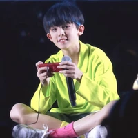 Tả Hàng lúc nhỏ